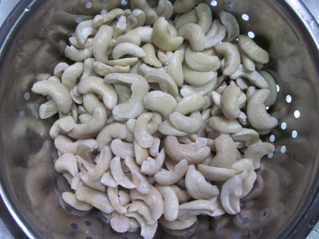 Maple Pecan Raw Vegan Ice Cream Recipe cashews