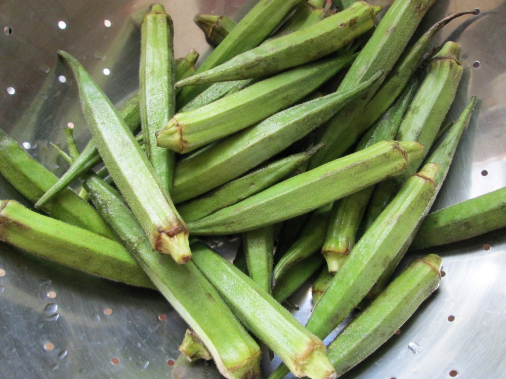 Hearty Vegan Gumbo Soup Recipe - okra