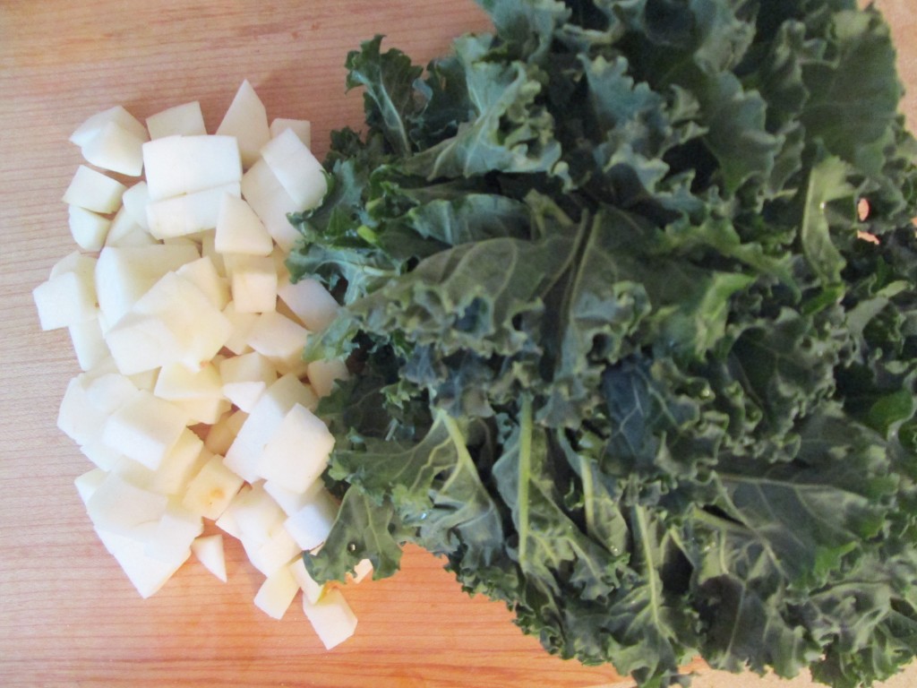 Smoked Apple and Kale Salad Recipe - 3 prep kale and apple
